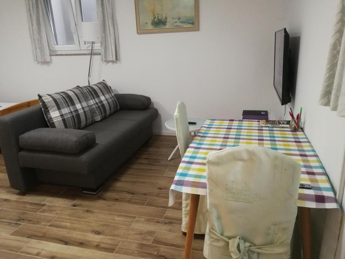 21A Comfortable Studio Taufkirchen  Dış mekan fotoğraf