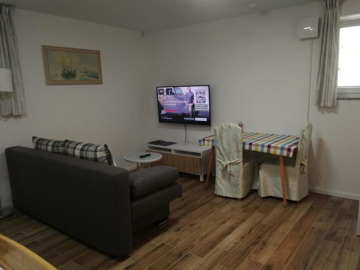 21A Comfortable Studio Taufkirchen  Dış mekan fotoğraf