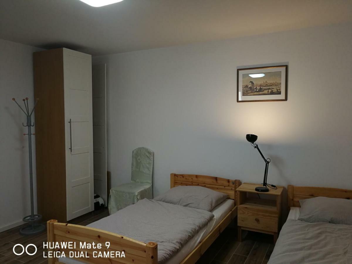 21A Comfortable Studio Taufkirchen  Dış mekan fotoğraf